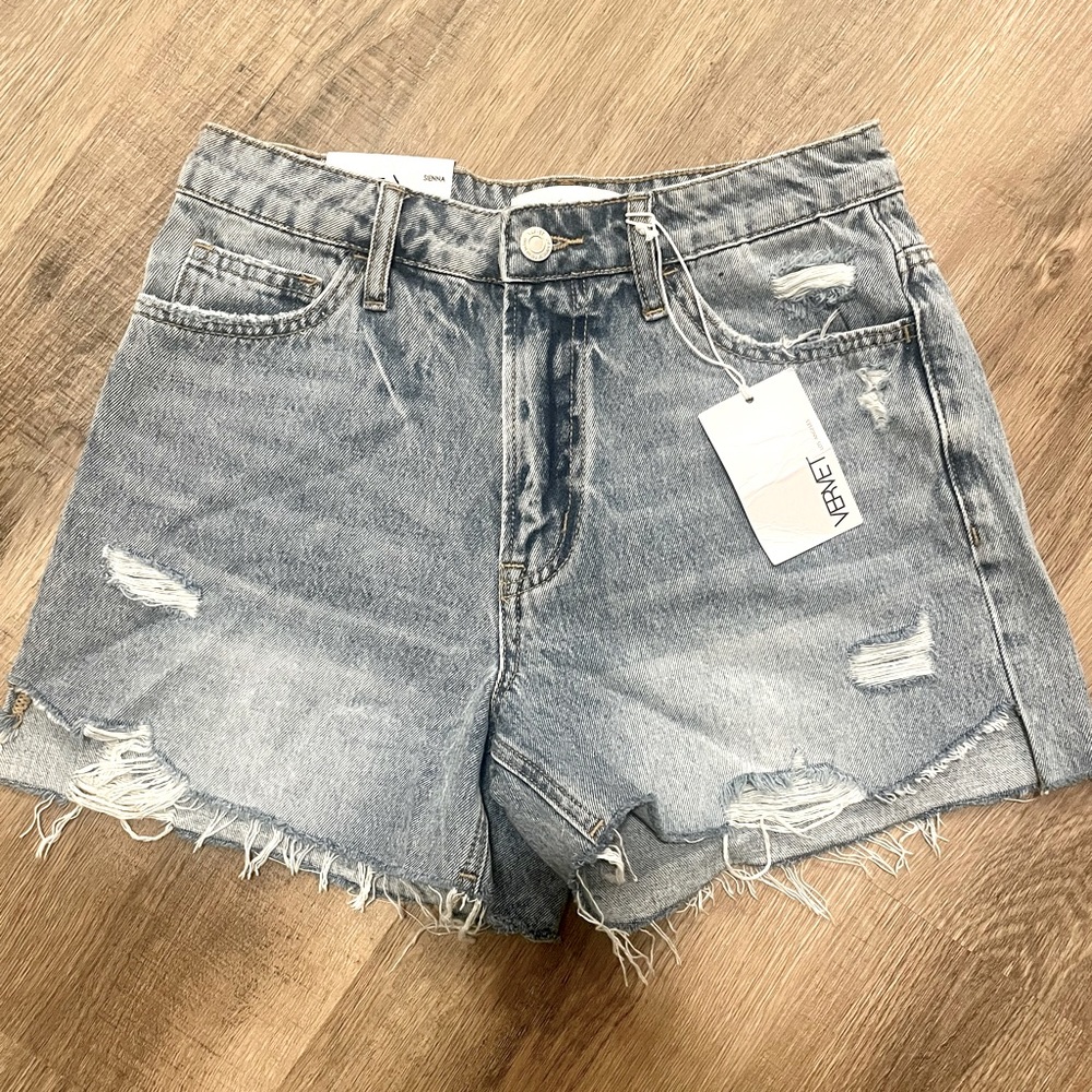 NWT VICI High Rise Denim shorts